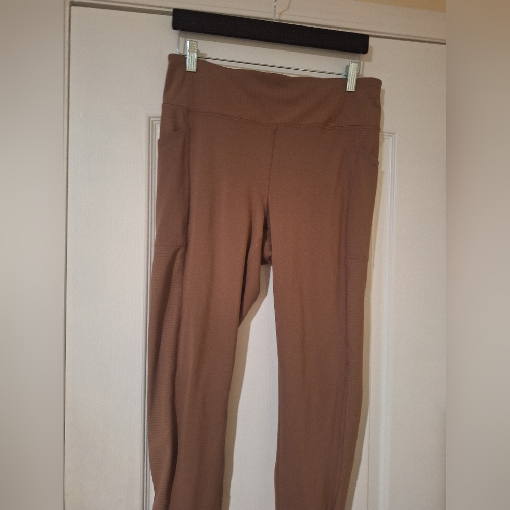 Womens Leggings Avia Large 12-14‎ Brown
